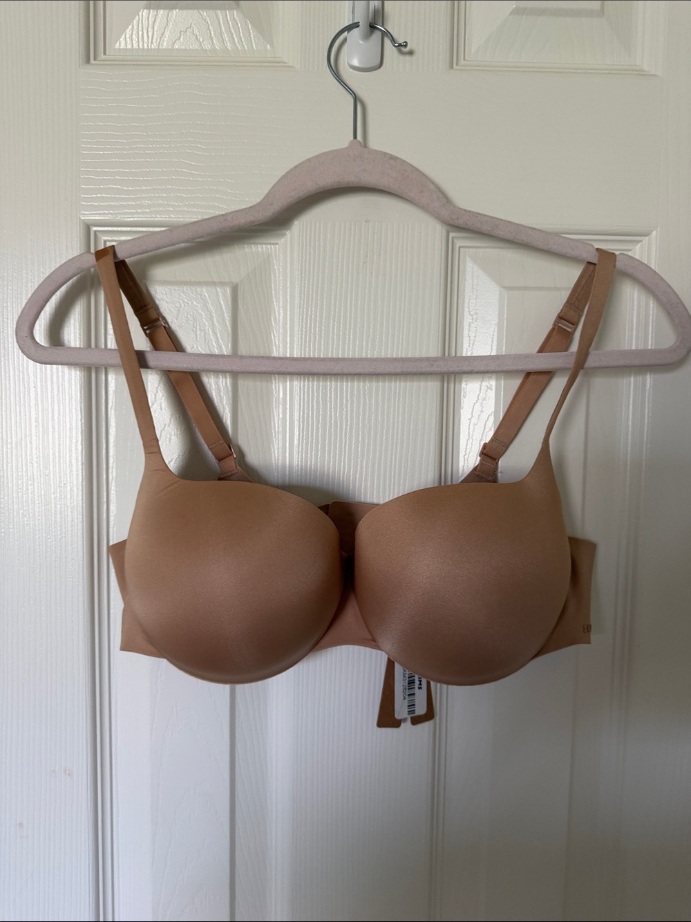 SKIMS Nude Toned Contour Bra